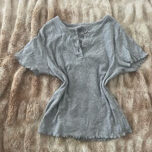 On Fire Light Gray Short Sleeve Top